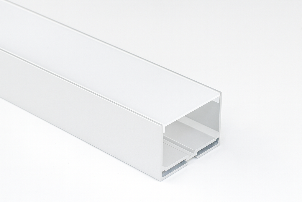 Perfil U Gris 30 x 20 x 3 MT Aluminio con Difusor (2)