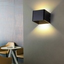 Aplique 6W 3000K LBD3010B-2X3W Cubo BK Negro 100-240V IP-65 (3)