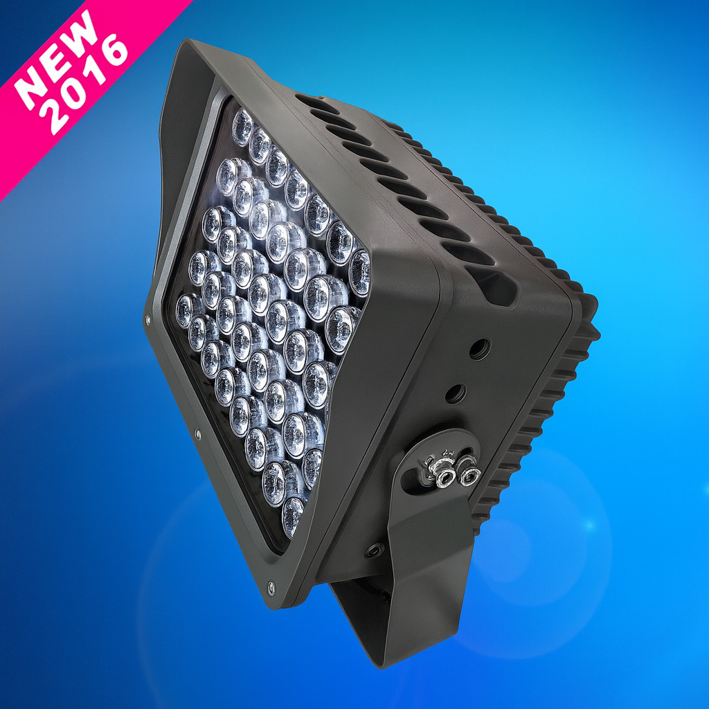 Reflector 45W 2900K 4050 LM 45º 100-277V WFL450 (2)